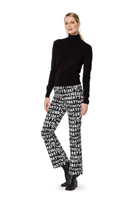 Pattern Flared gabardine trousers (Burda 2/2020, pattern number 6152 B)