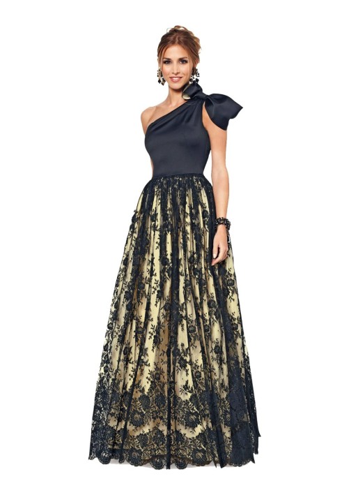 Pattern Cocktail dress made of velvet and tulle (Burda 2/2014, pattern number 6868 A)