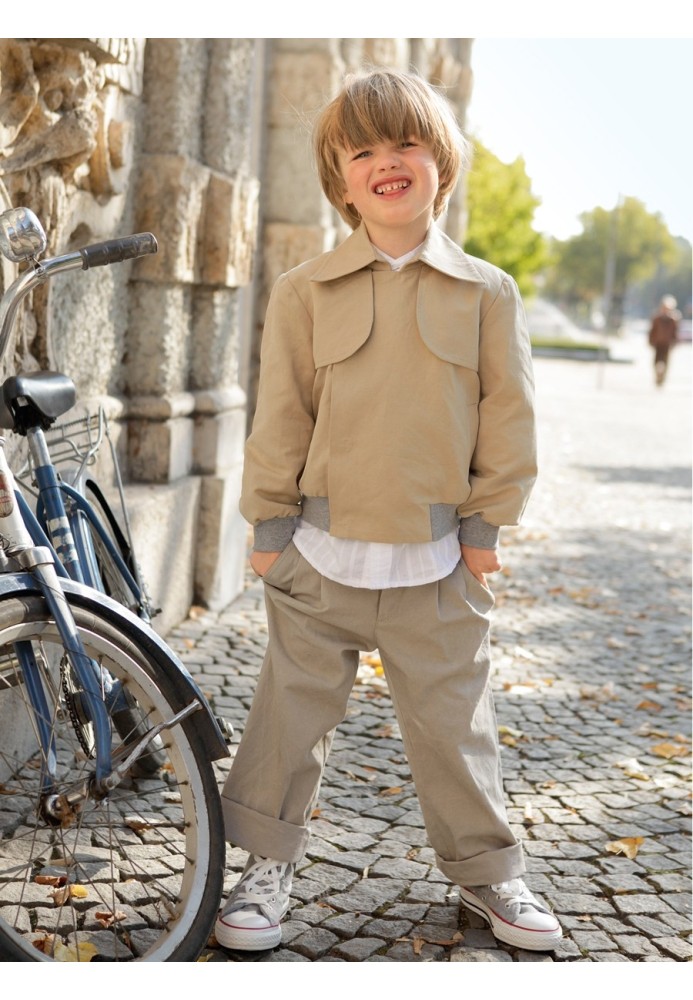 Pattern Sports blouse in the style of the 60s (Burda 2/2010, pattern number 143)