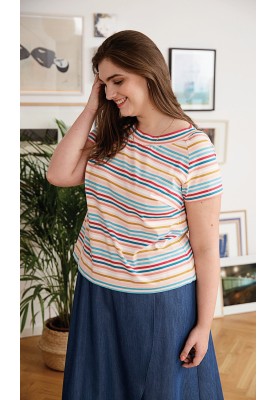 Pattern Striped T-shirt with raglan sleeves (I love to sew 2/2019, pattern number 113)