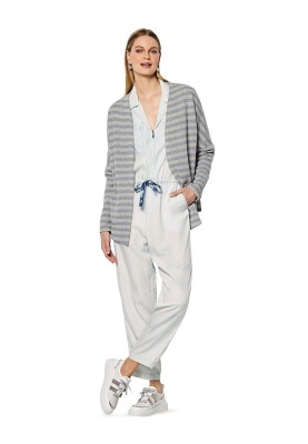 Pattern Straight-cut cardigan without fastening (Burda 2/2020, pattern number 6153 C)