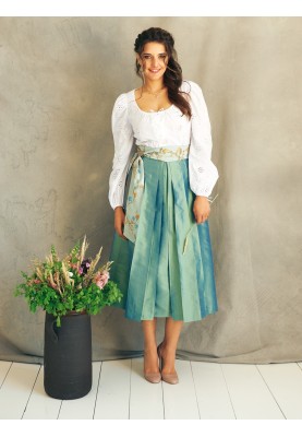 Pattern Wide cut skirt with pleats and belt (Burda 9/2011, pattern number 140)