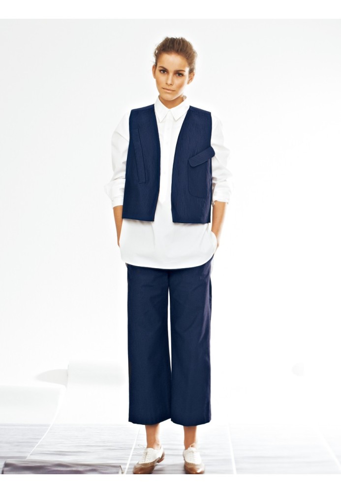 Pattern 3/4 length canvas trousers (Burda 3/2012, pattern number 112 A)