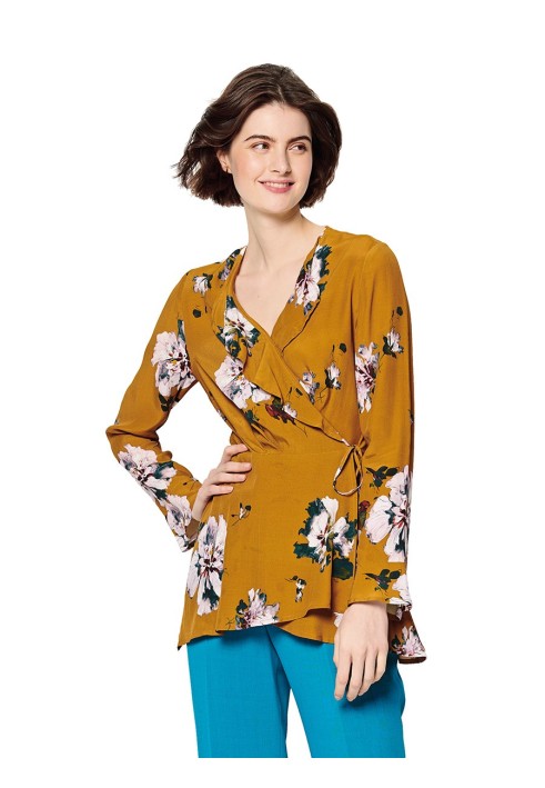 Pattern Blouse with a smell and asymmetric basque (Burda 2/2020, pattern number 6169 A)