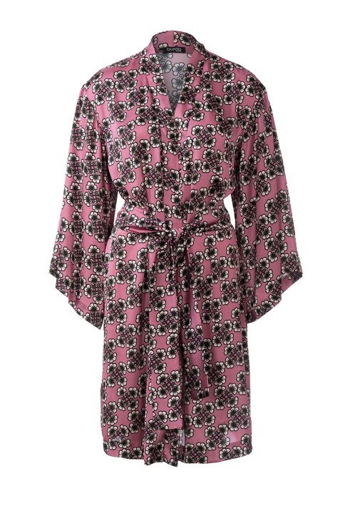 Kimono pattern with wide sleeves (Burda 2/2020, pattern number 6161 A)