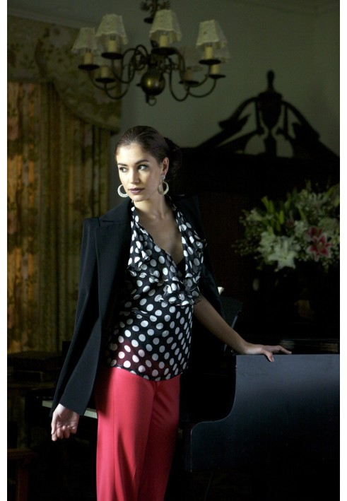 Pattern Single-breasted blazer of a fitted silhouette (Burda 4/2010, pattern number 126 A)