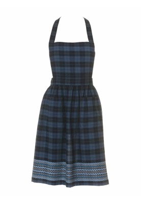 Pattern Apron with bib and two pockets (Burda 12/2010, pattern number 140)