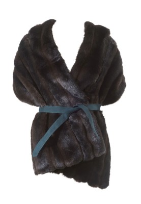 Pattern Fur cape with improvised straps (Burda 1/2014, pattern number 102)