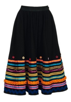 Pattern A skirt with a lush cut in ethnic style (Burda 9/2011, pattern number 121)